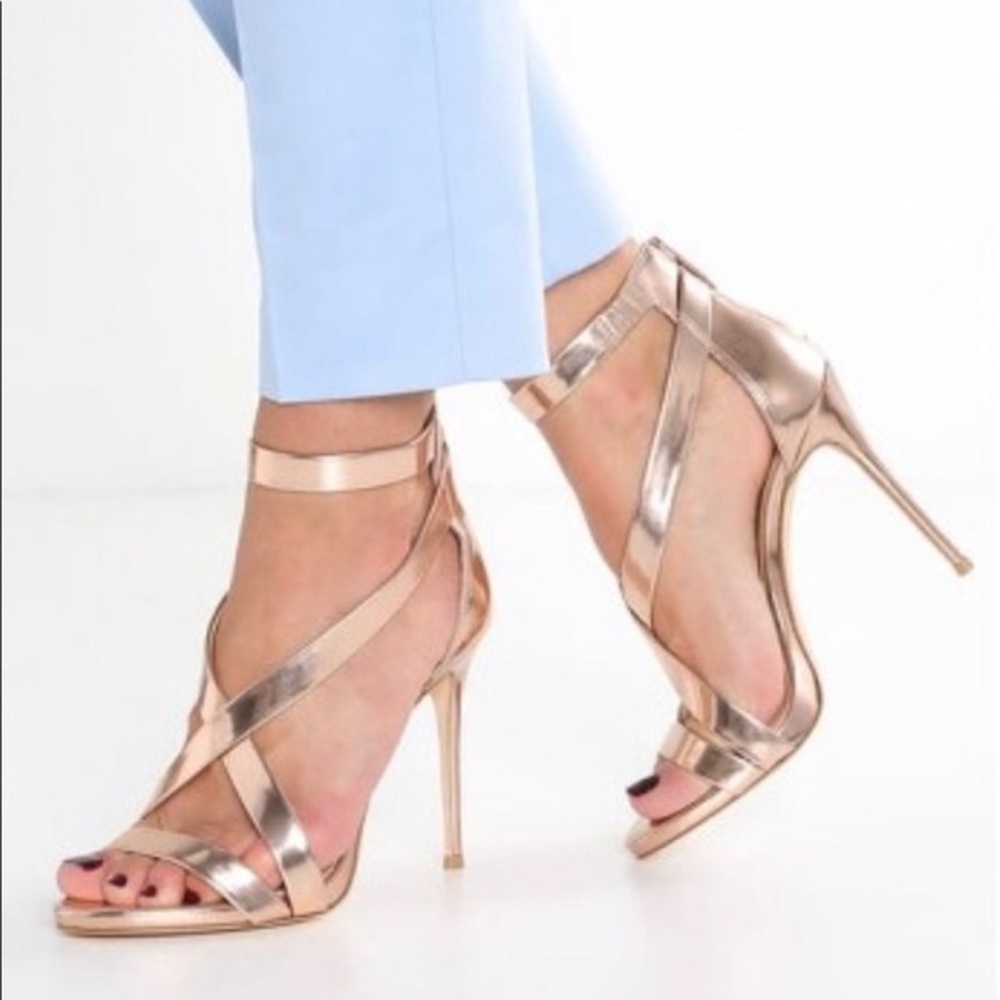 Vince Camuto Imagine Devin Heels